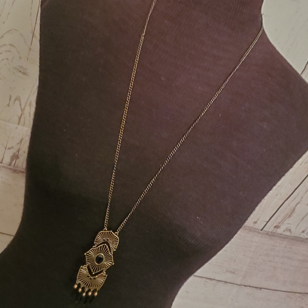 Lia Sophia bronze look necklace with black stones